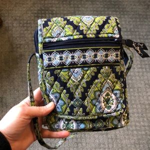 Vera Bradley cross body purse. Used once.